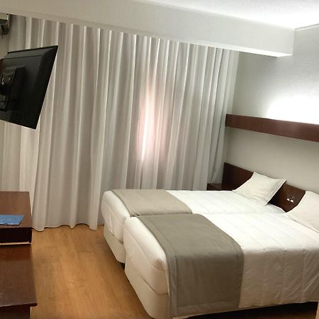 Hotel Costa De Prata 2 & Spa Фигейра-да-Фош Экстерьер фото