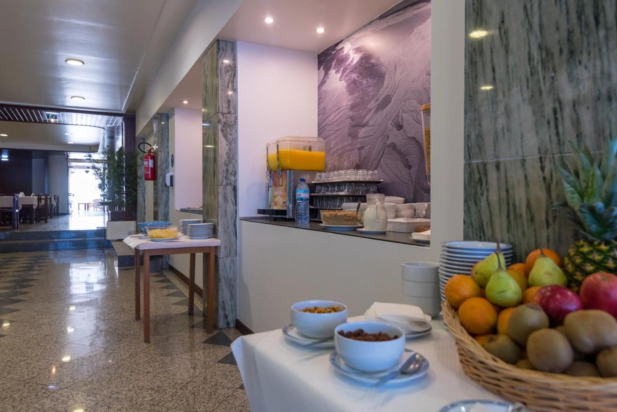 Hotel Costa De Prata 2 & Spa Фигейра-да-Фош Экстерьер фото