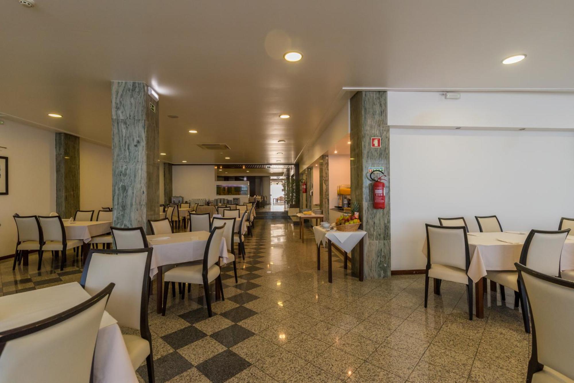 Hotel Costa De Prata 2 & Spa Фигейра-да-Фош Экстерьер фото